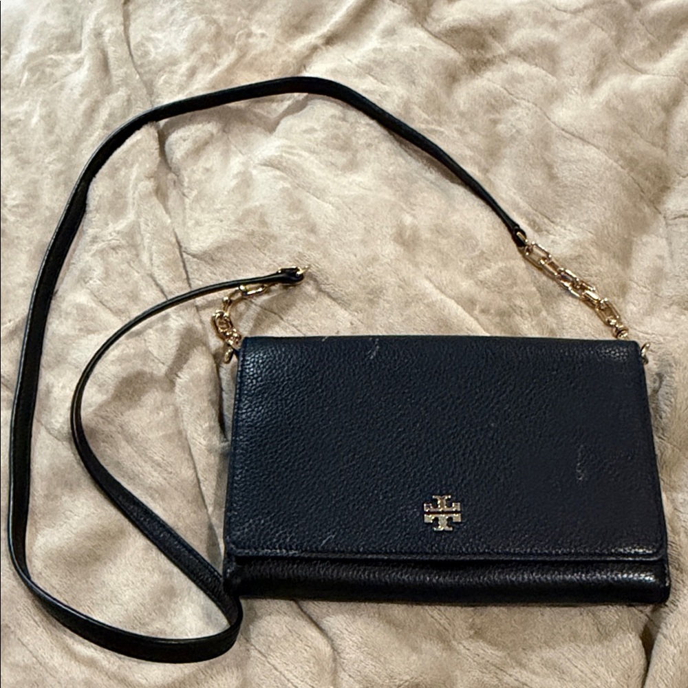 Tory Burch Black Leather Crossbody Wallet with Gold Logo